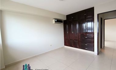 ALQUILER DE APARTAMENTO DAVID CENTRO 800.00