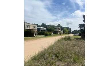 LOTE EN VENTA - RESIDENCIAL I 369 - COSTA ESMERALDA