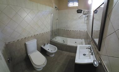 Casa en venta en Remedios de Escalada Este