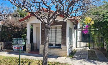 Chalet en venta en Villa Luzuriaga