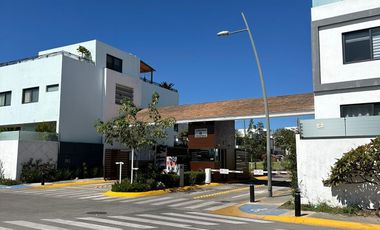 Casa en Metropolitano y Ciudad Granja