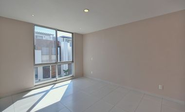 Casa en Metropolitano y Ciudad Granja