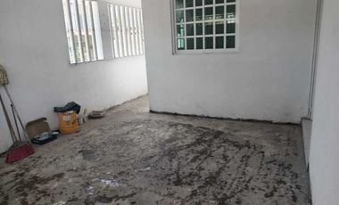 Casa DE UN NIVEL EN ESQUINA en renta en Col. Miguel Hidalgo. VERACRUZ, VERACRUZ