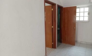 Casa DE UN NIVEL EN ESQUINA en renta en Col. Miguel Hidalgo. VERACRUZ, VERACRUZ