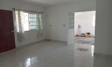 Casa DE UN NIVEL EN ESQUINA en renta en Col. Miguel Hidalgo. VERACRUZ, VERACRUZ
