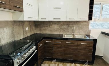 Oportunidad: Casa en venta con 4 habitaciones, 1 en PB y amplio Roof Garden
