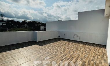 Oportunidad: Casa en venta con 4 habitaciones, 1 en PB y amplio Roof Garden