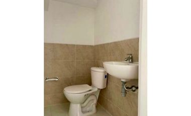 Casa en venta en conjunto residencial - Las Mercedes Palmira Valle