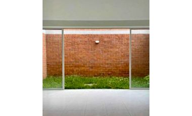 Casa en venta en conjunto residencial - Las Mercedes Palmira Valle