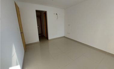 SE VENDE  APARTAMENTO EN LA CASTELLANA DE MONTERA