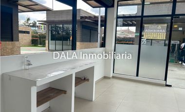 SE  ARRIENDA LOCAL EN CAJICA, VIA TABIO. INMOBILIARIAS CAJIC