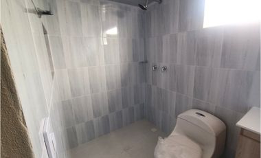 ARRIENDO CASA EN LAURELES - ESTADIO