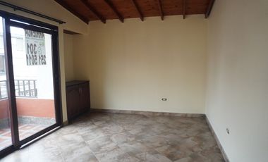 ARRIENDO CASA EN LAURELES - ESTADIO