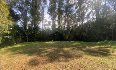 LOTE EL RETIRO PARA CASA ESQUINERA  SECTOR PURO CUERO