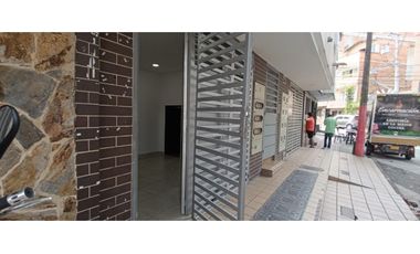 Local en venta, Andalucia, Bello