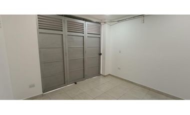 Local en venta, Andalucia, Bello