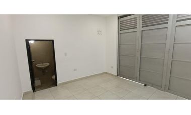 Local en venta, Andalucia, Bello