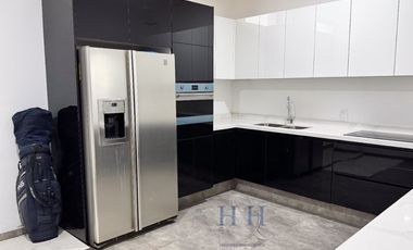 RESIDENCIA DE LUJO  EN FRACCIONAMIENTO CON  CLUB DE GOLF