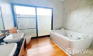 5 Bedroom Villa for sale at Summit Green Valley