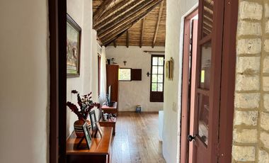 Hermosa Casa Campestre de Un Piso en Venta en Tabio