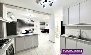 Casa en URB. NIRVANA, cerca a Barbasquillo y Universidad