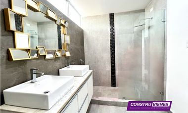 Casa en URB. NIRVANA, cerca a Barbasquillo y Universidad