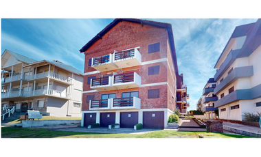 AMBIENTE UNICO EN EDIFICIO FRENTE AL MAR