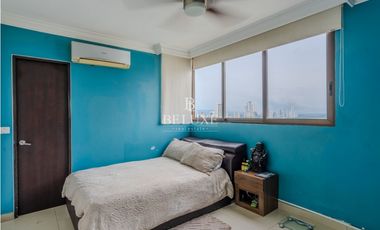 VENDO APARTAMENTO CON VISTA AL MAR EN SAN FRANCISCO BAY (5)