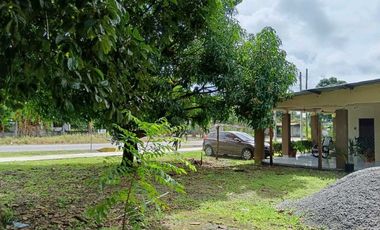 VENDO LOTE CON GALERA O BODEGA