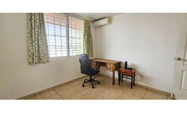 ALQUILO CASA EN BRISAS DE OCCIDENTE