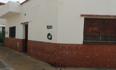 Casa para 2 Familias en venta en Villa Dominico