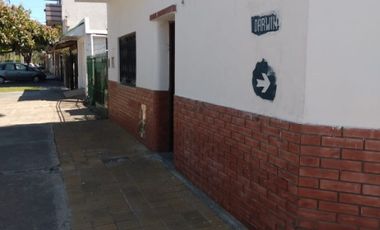 Casa para 2 Familias en venta en Villa Dominico