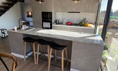 Casa en Arriendo en Condominio Polo