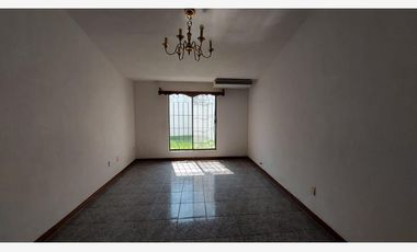 Casa en venta en Valle San Agustin, Saltillo, Coahuila de Zaragoza
