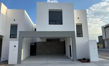 Casa en venta en Ciudad Mirasierra, Saltillo, Coahuila de Zaragoza