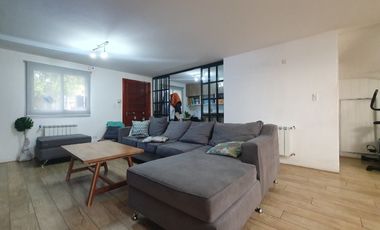 Casa - Chalet en Venta en Villa Primera