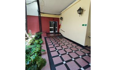 Oportunidad / Metro Pedro de Valdivia / Amplia Oficina