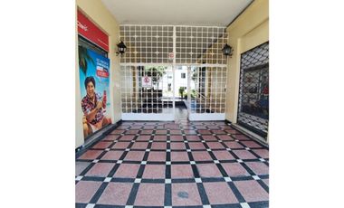 Oportunidad / Metro Pedro de Valdivia / Amplia Oficina