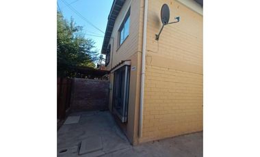 Se vende casa 2D+1B+ 2 Estac. cercana a Villaseca, Buin
