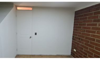 Se vende casa 2D+1B+ 2 Estac. cercana a Villaseca, Buin