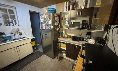 Terreno con 3 Casas de Excelente Potencial Comercial Pob. Malaquías Concha