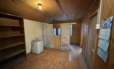 Terreno con 3 Casas de Excelente Potencial Comercial Pob. Malaquías Concha