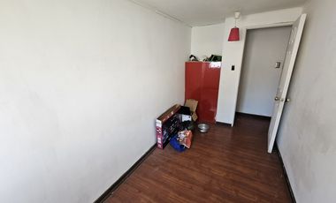 Oportunidad / Amplia Casa / Centro de Lampa / 5D+1B