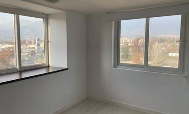 Se vende departamento en piso 10, con estac, bodega y excelente orientación