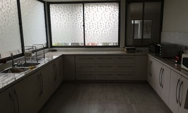 LIQUIDAMOS LINDA CASA  ÑUÑOA, APTA EMPRESAS