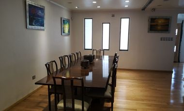 LIQUIDAMOS LINDA CASA  ÑUÑOA, APTA EMPRESAS