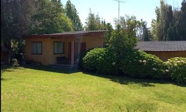 3 Casas Amobladas A Orilla De Lago Rapel