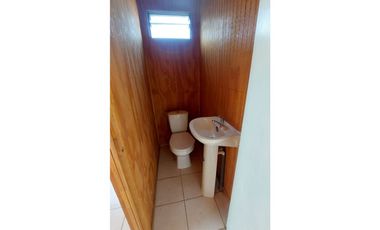 CASA REMODELADA EN SANTO TOMÁS (4D-4B) - QUILICURA