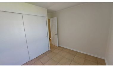 CASA REMODELADA EN SANTO TOMÁS (4D-4B) - QUILICURA