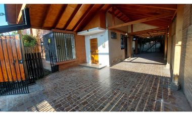 CASA REMODELADA EN SANTO TOMÁS (4D-4B) - QUILICURA